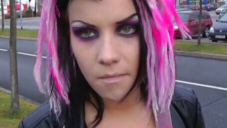 Trashy looking emo chick gets her whorish pussy fucked in the car