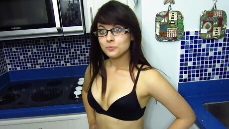 Brunette Oxuanna Envy with natural tits giving a dick massage